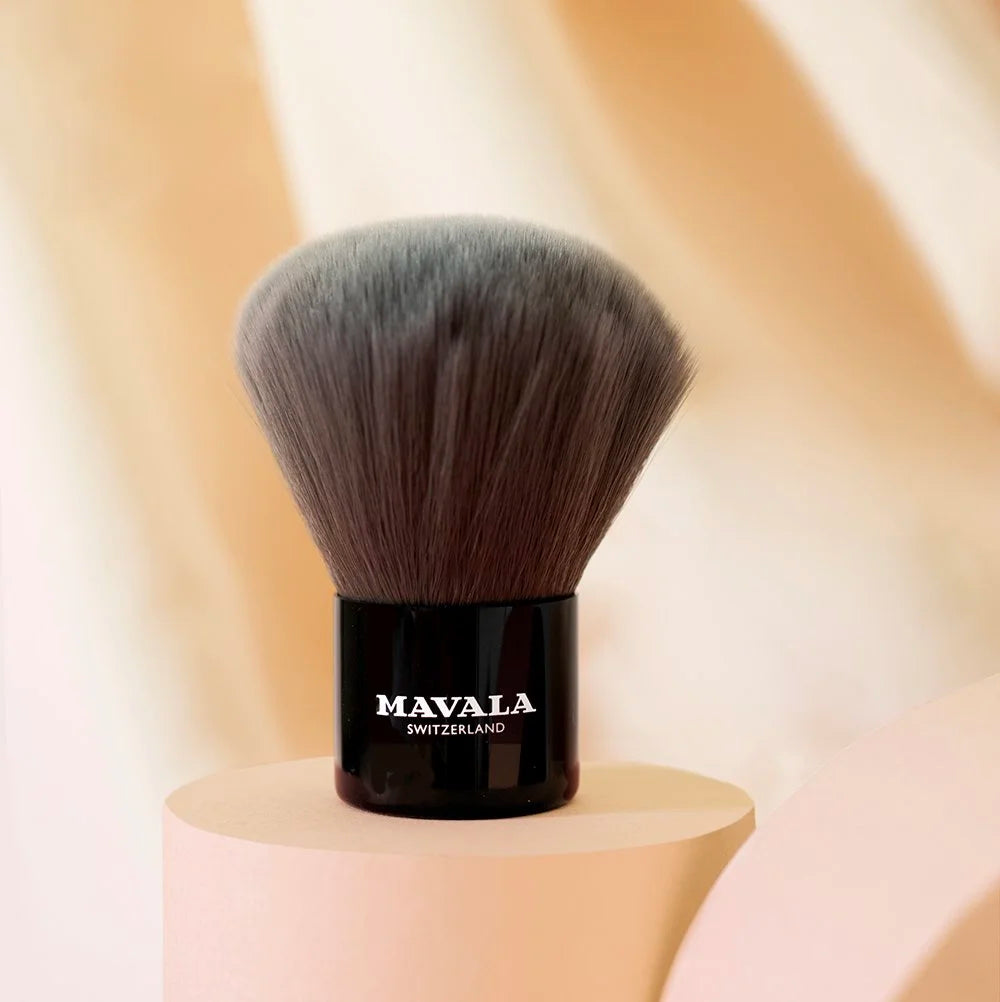 Kabuki Brush - image 4